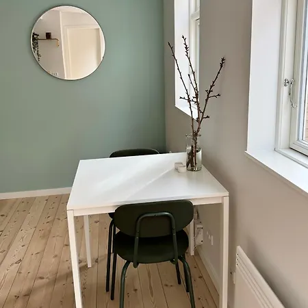 Apartment Charmerende Bolig Naer Domkirken